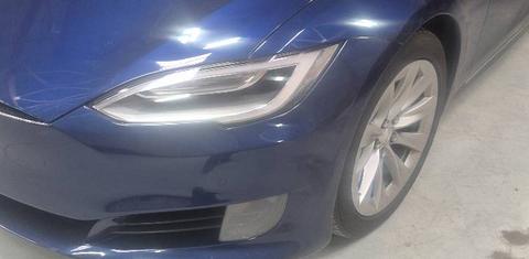 Tesla Model S 2017