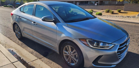 Hyundai Elantra 2017