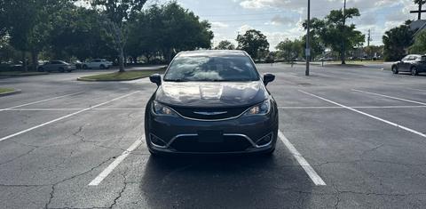 Chrysler Pacifica 2019