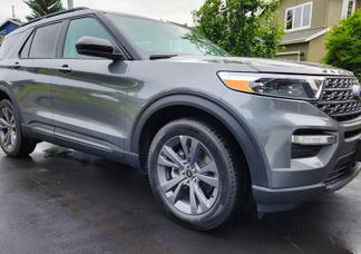 Ford Explorer car