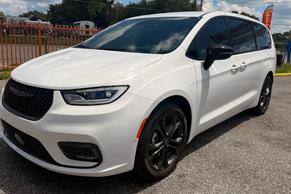 Chrysler Pacifica 2026 in Orlando