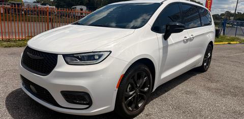 Chrysler Pacifica 2026