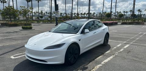 Tesla Model 3 2025