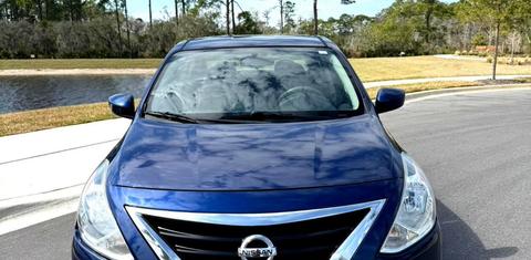 Nissan Versa 2018