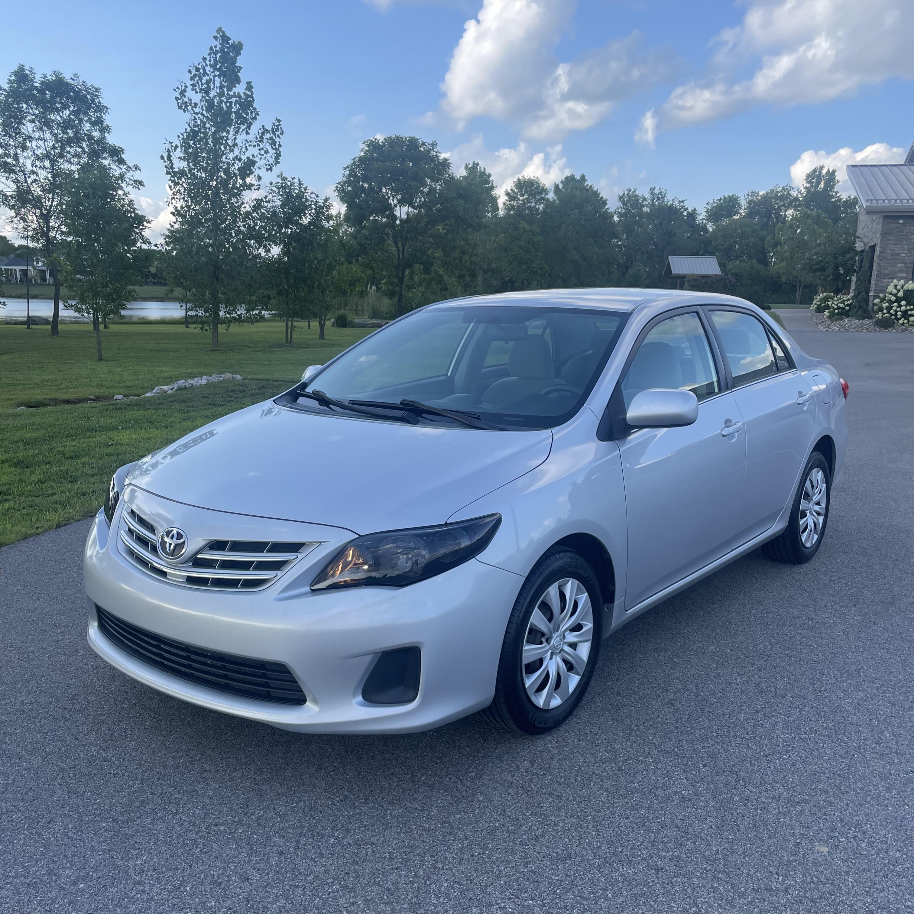 Toyota Corolla 2013 in Evansville, IN