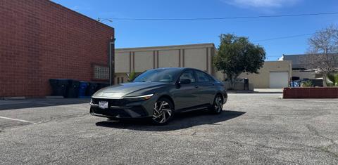 Hyundai Elantra 2025