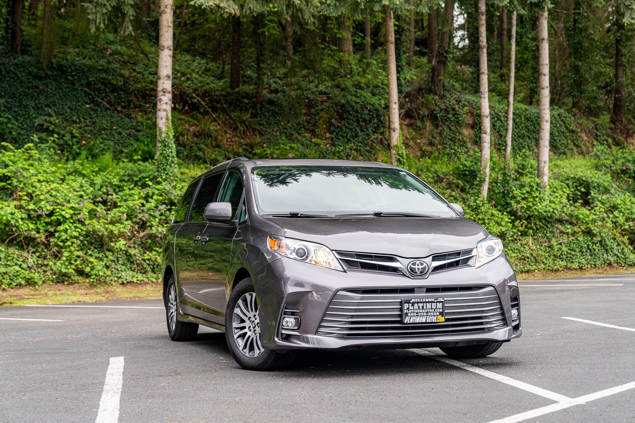 Toyota Sienna 2015 in Tukwila, WA