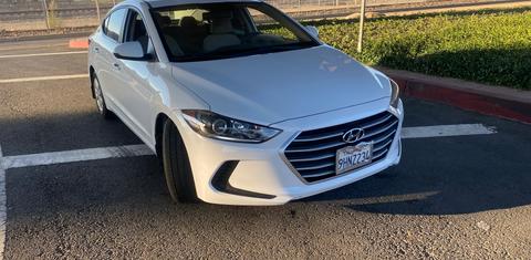 Hyundai Elantra 2018