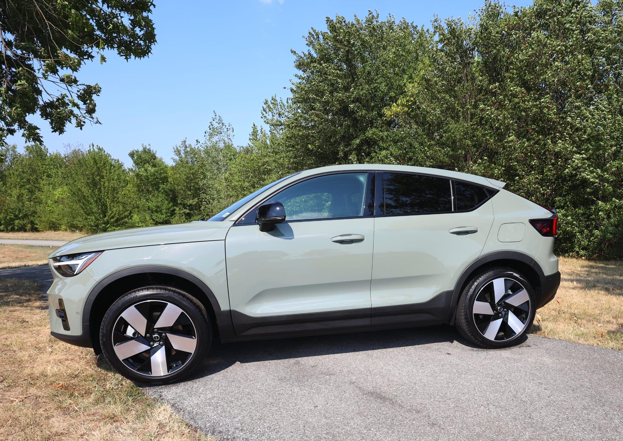 Volvo C40 Recharge Pure Electric 2023 in Washington, DC