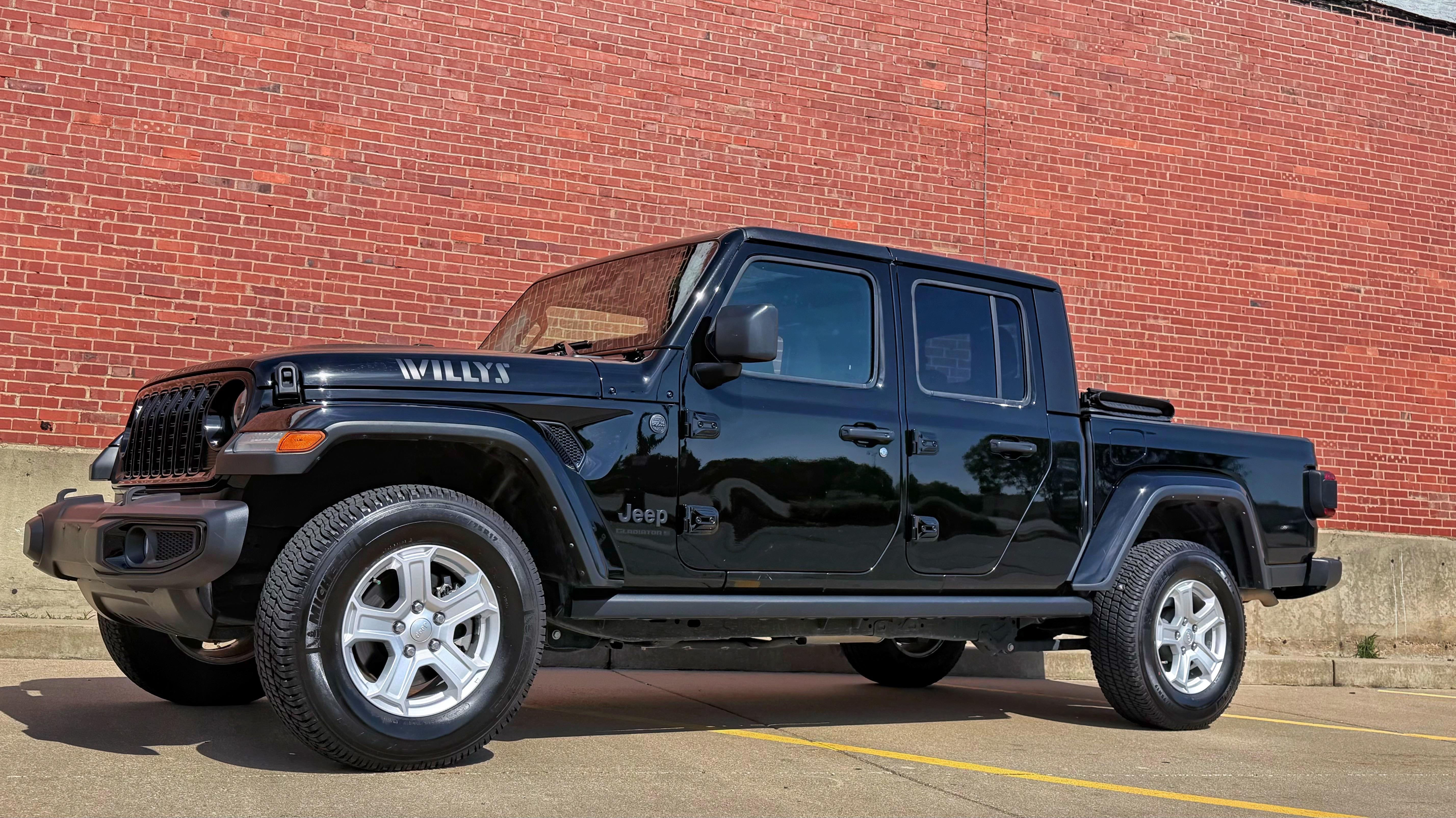 Jeep Gladiator 2024 in Wichita, KS