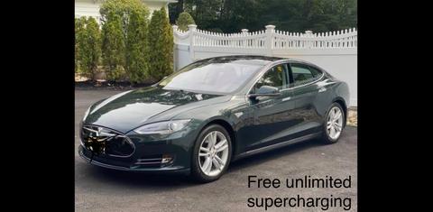 Tesla Model S 2014