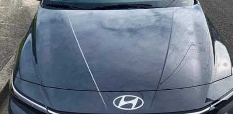 Hyundai Elantra 2025
