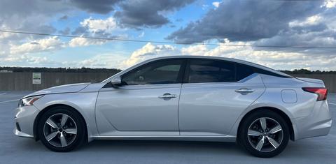 Nissan Altima 2020