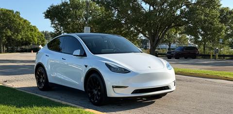 Tesla Model Y 2021