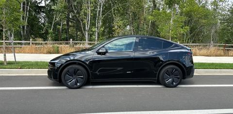 Tesla Model Y 2026
