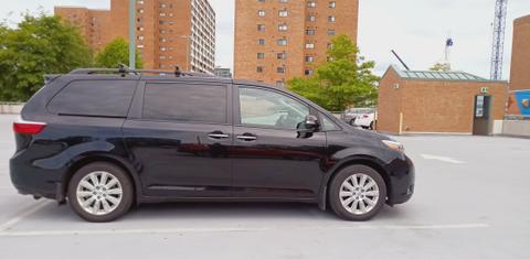 Toyota Sienna 2015