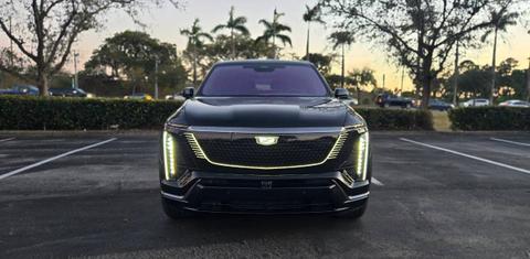 Cadillac VISTIQ 2026