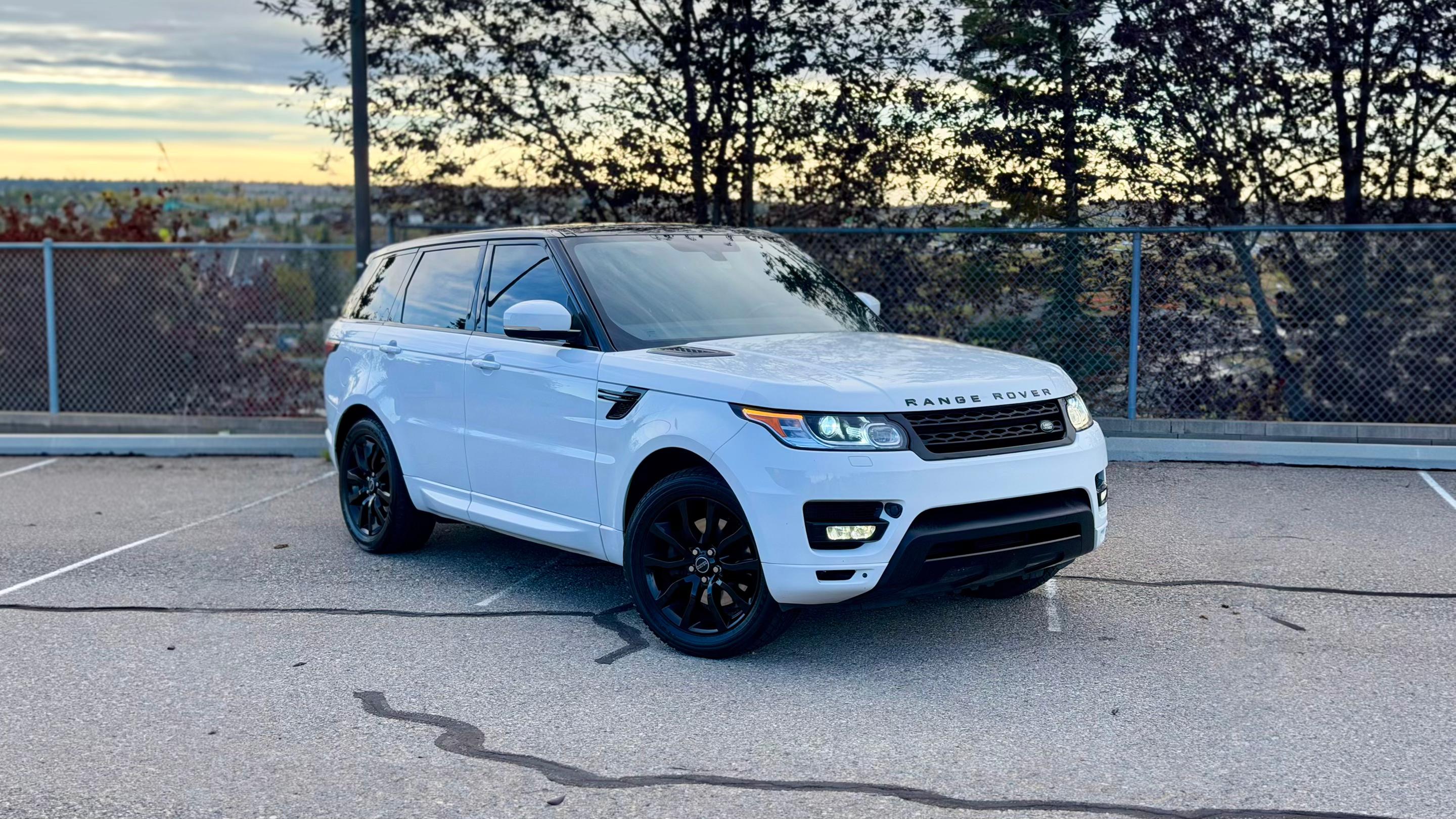 Land Rover Range Rover Sport 2016 in Calgary, AB