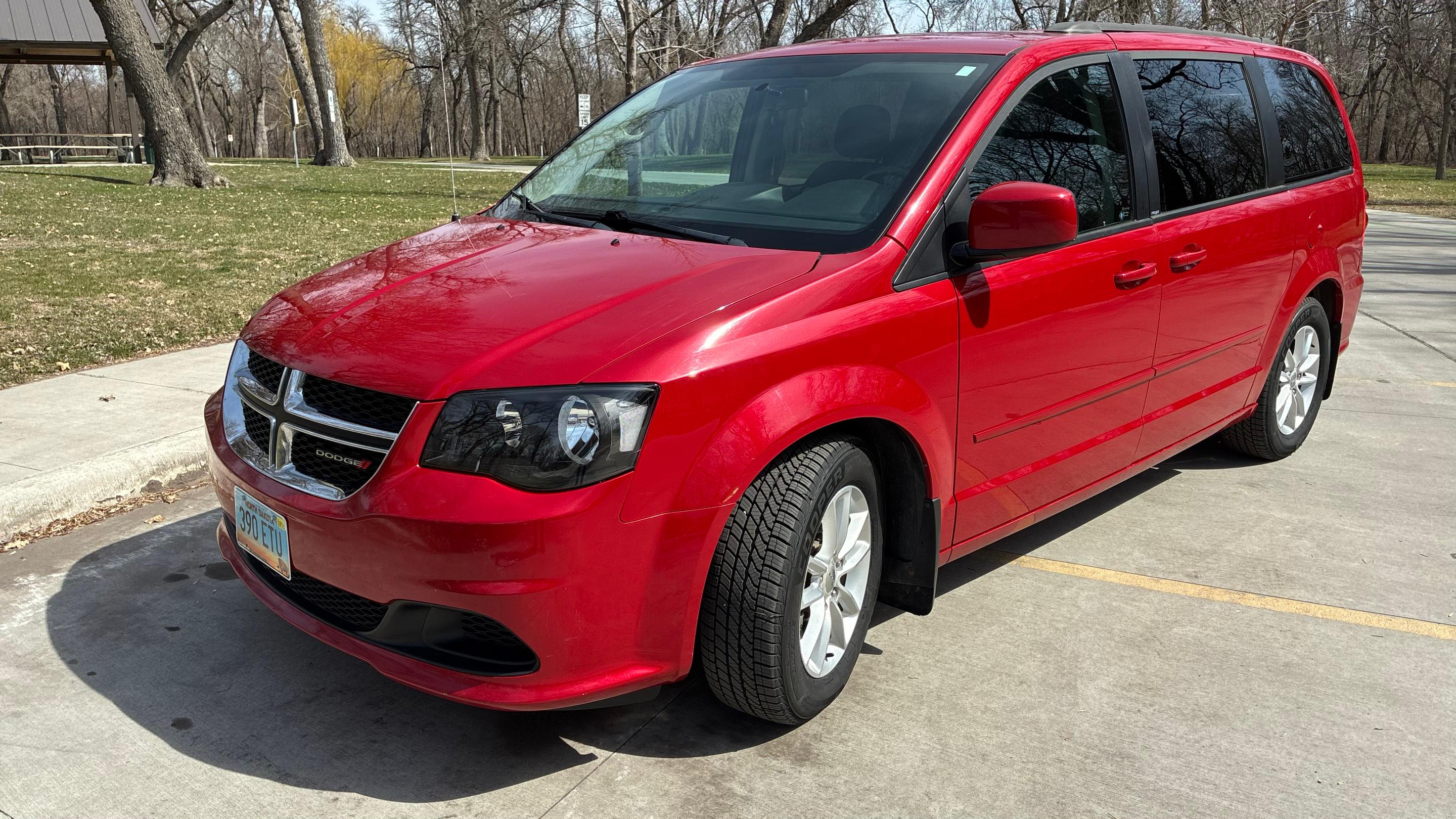 Dodge Grand Caravan 2014 in Fargo, ND