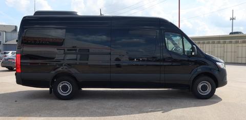 Mercedes-Benz Sprinter 2025