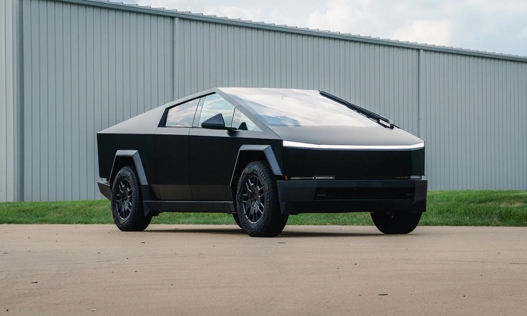 2024 Tesla Cybertruck in Garden Grove