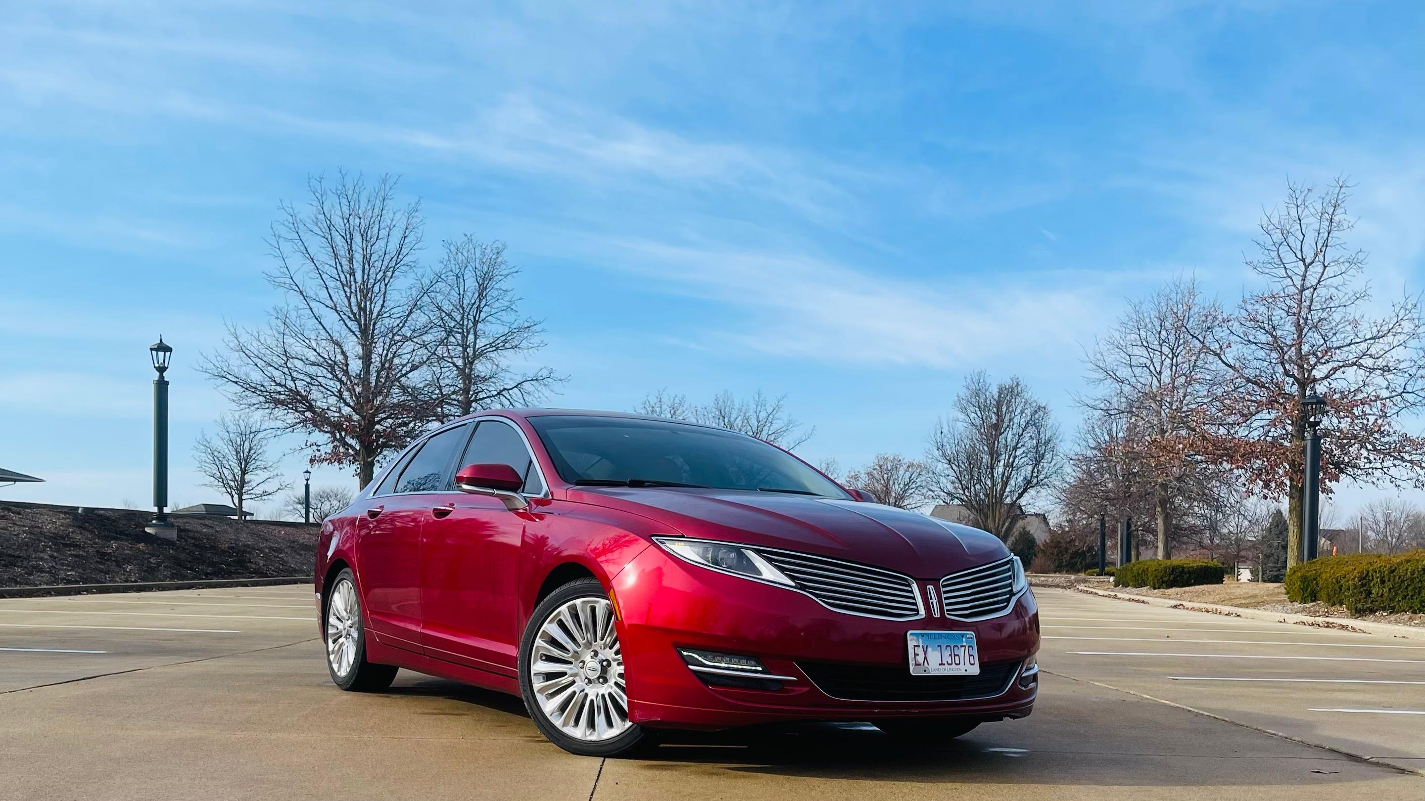 Lincoln MKZ 2016 in Bloomington, IL