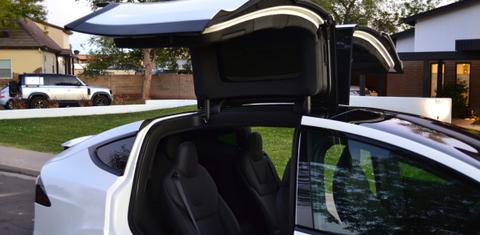 Tesla Model X 2023