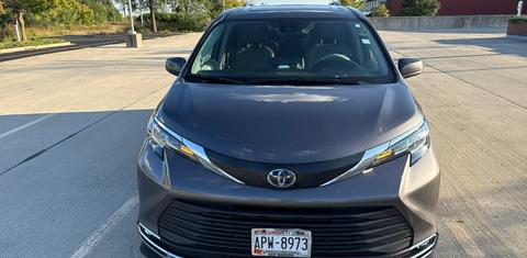 Toyota Sienna 2022