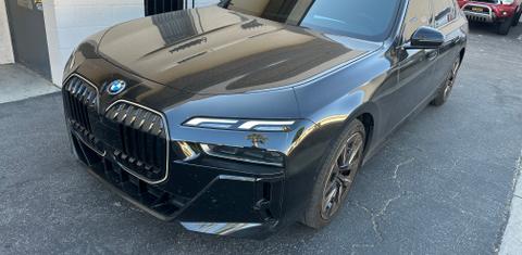 BMW i7 2024