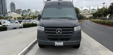 Mercedes-Benz Sprinter 2024