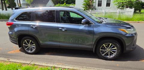 Toyota Highlander 2019