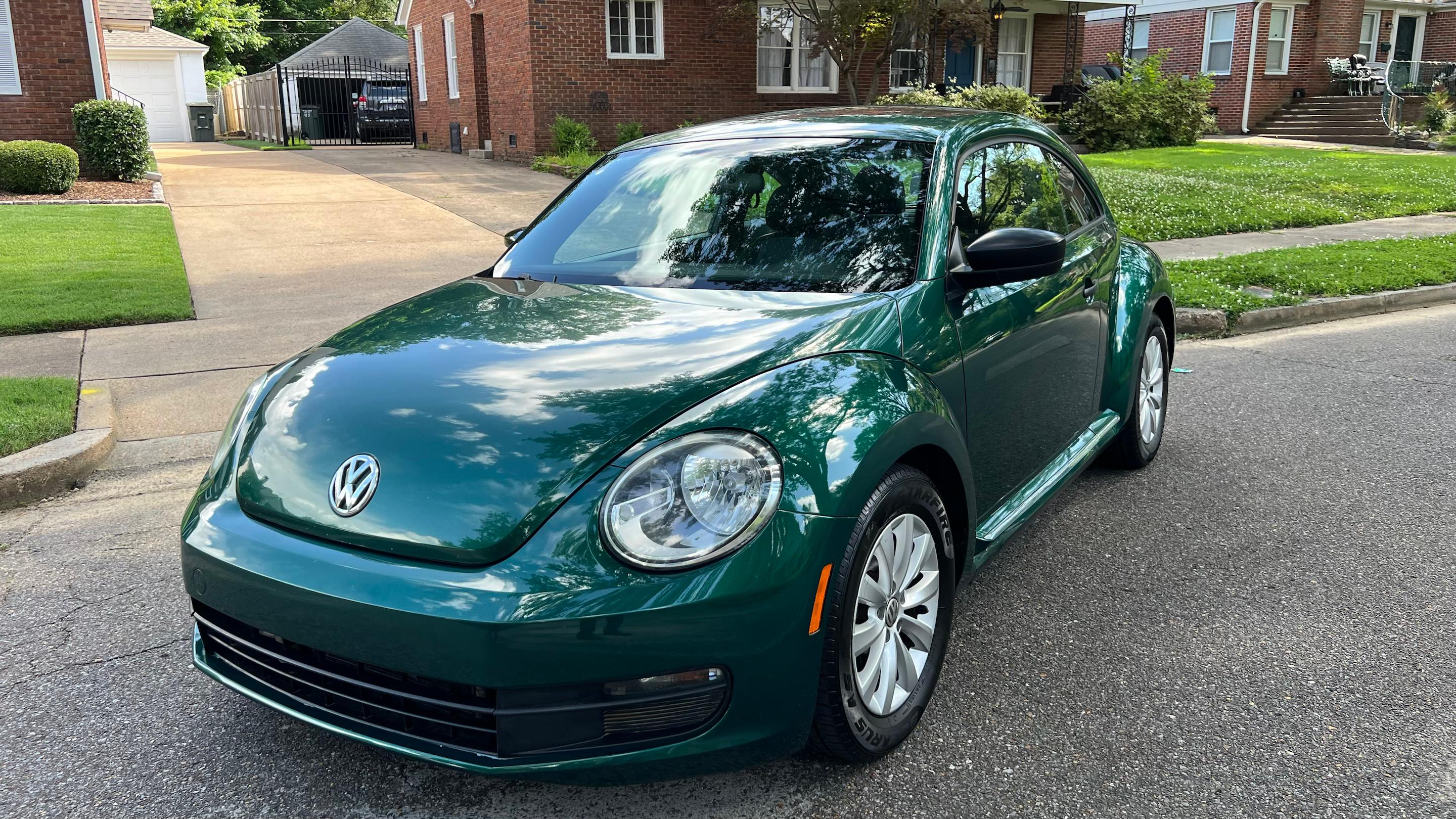 Volkswagen Beetle 2017 in Memphis, TN