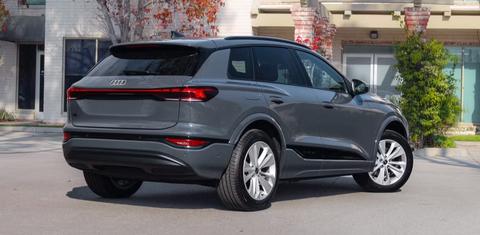 Audi Q6 e-tron 2025