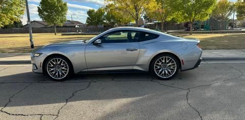 Ford Mustang 2024