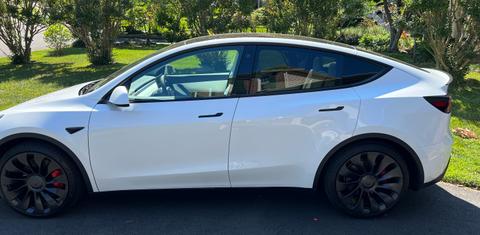Tesla Model Y 2022