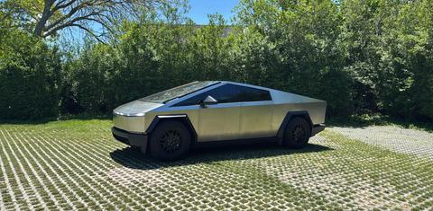 Tesla Cybertruck 2024