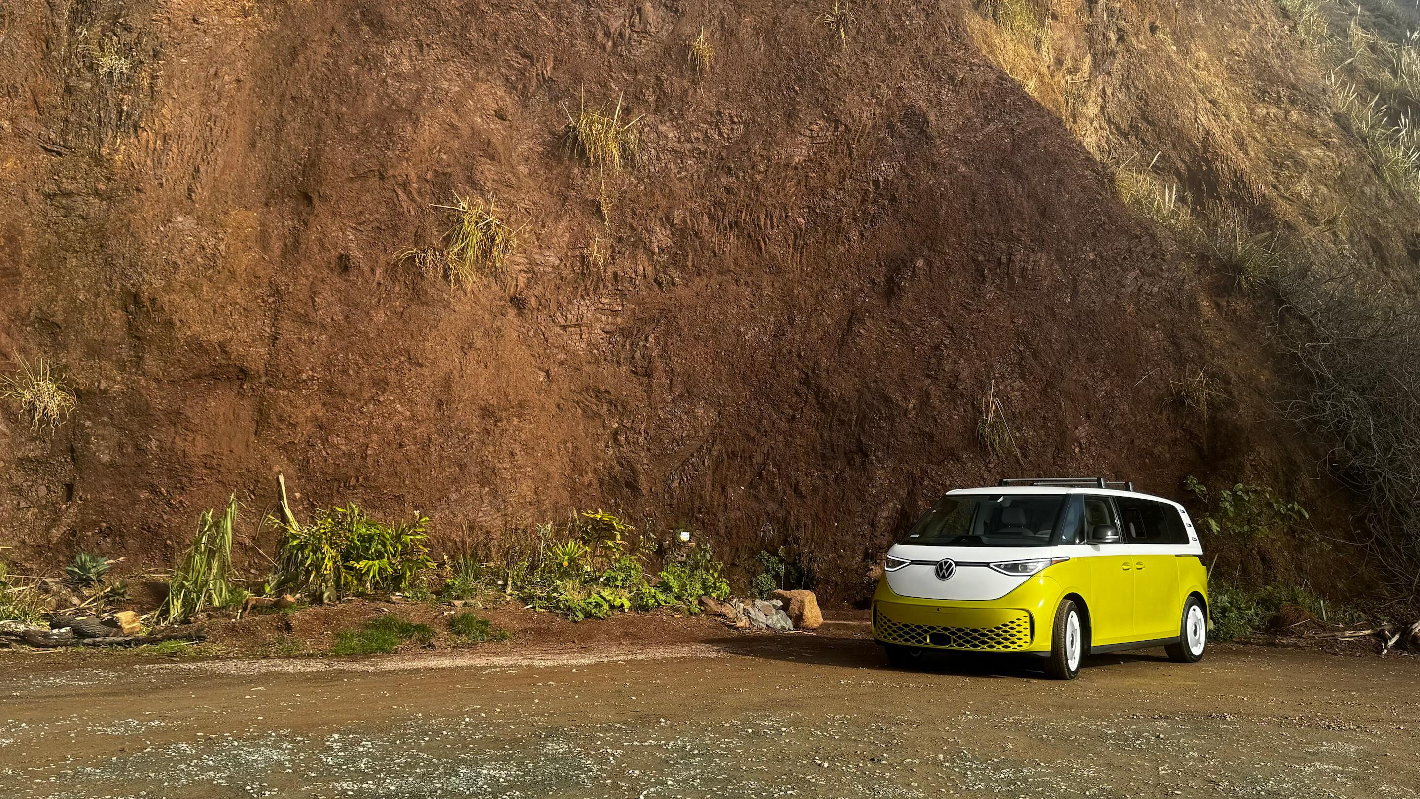 Volkswagen ID. Buzz 2025 in Larkspur, CA