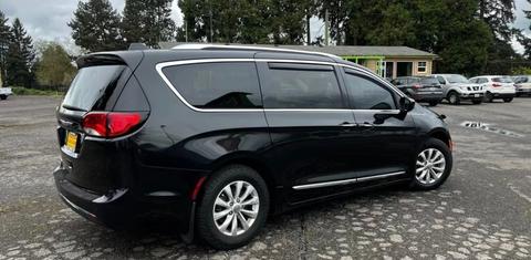 Chrysler Pacifica 2019