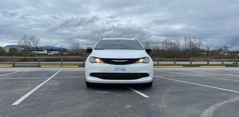 Chrysler Grand Caravan 2025
