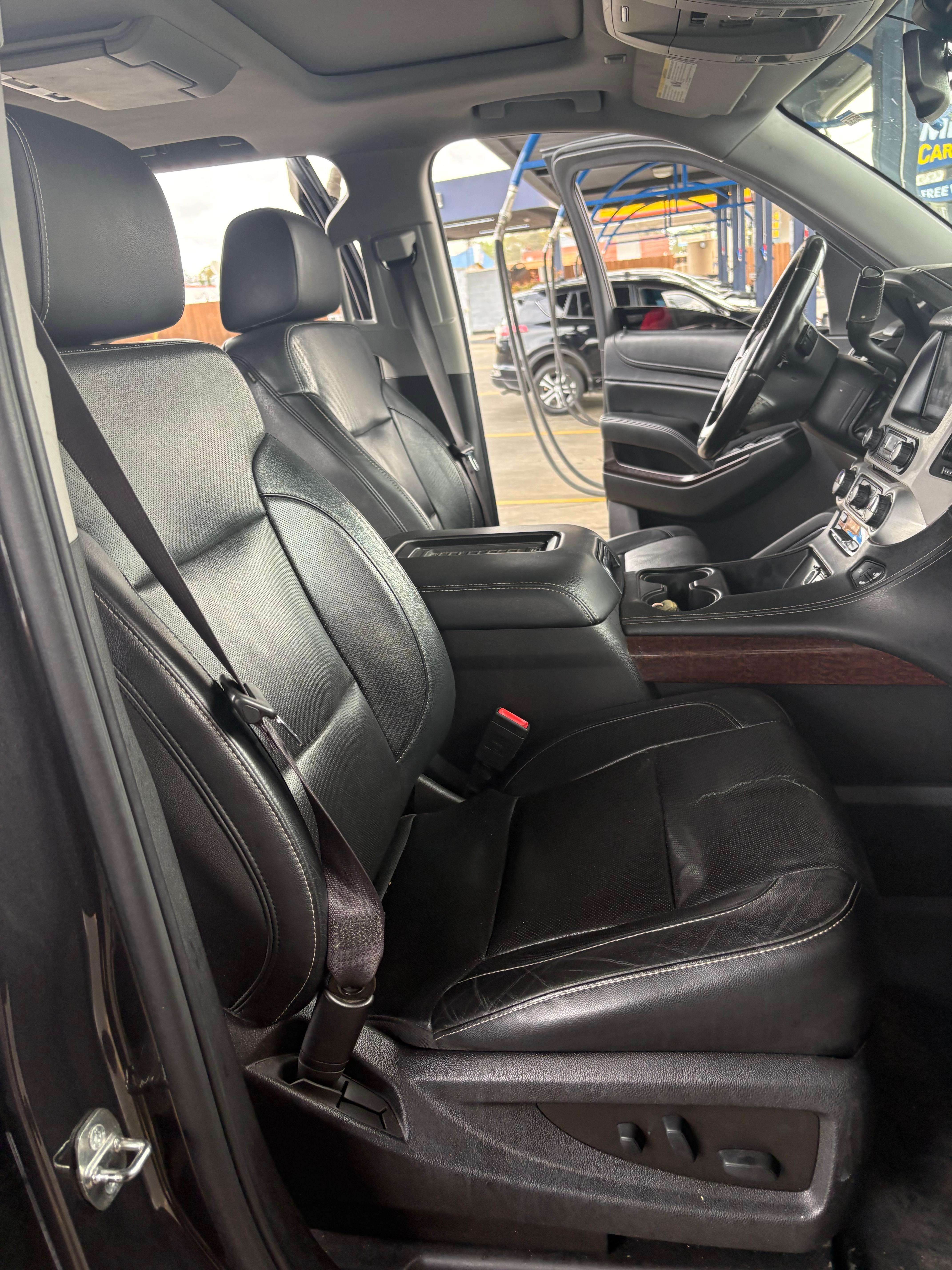 GMC Yukon XL 2016 in Jackson, MS