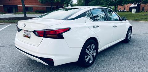 Nissan Altima 2025