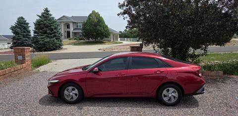 Hyundai Elantra 2025