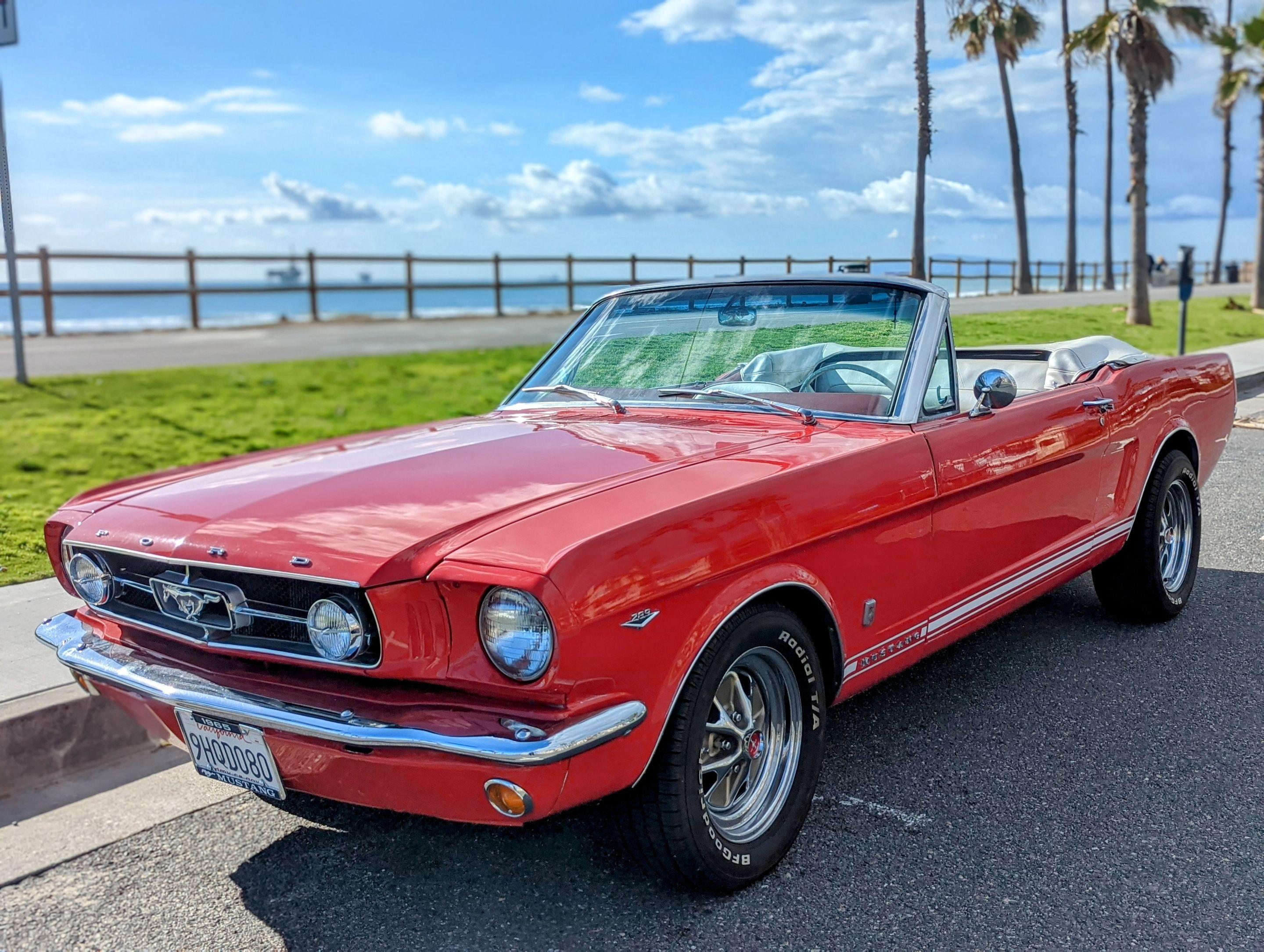 Ford Mustang 1965 in Pico Rivera, CA