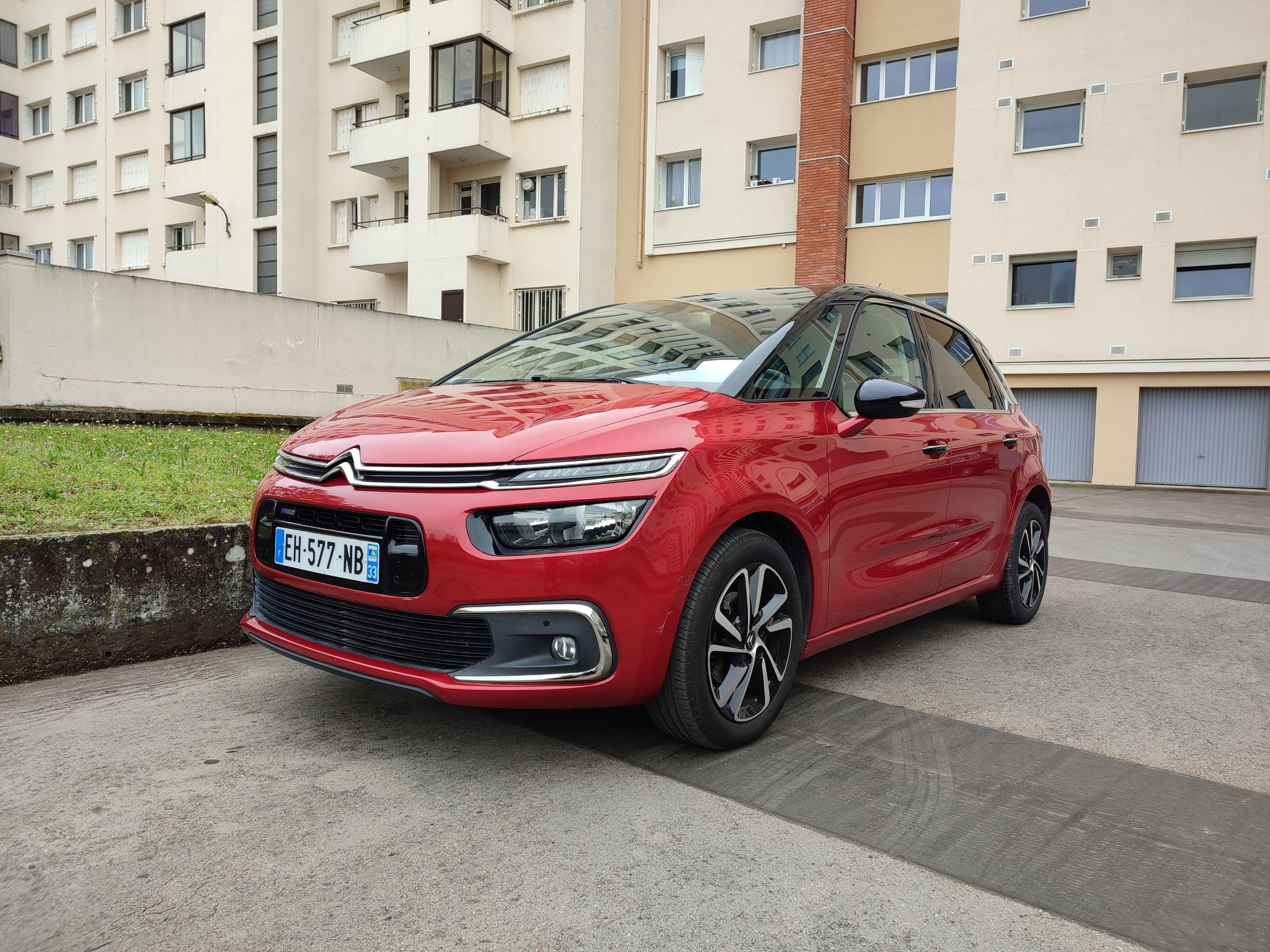 Citroen C4 PICASSO 2016 à Villeurbanne