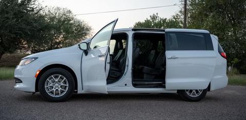 Chrysler Voyager 2026