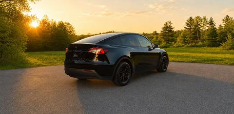 Tesla Model Y 2024