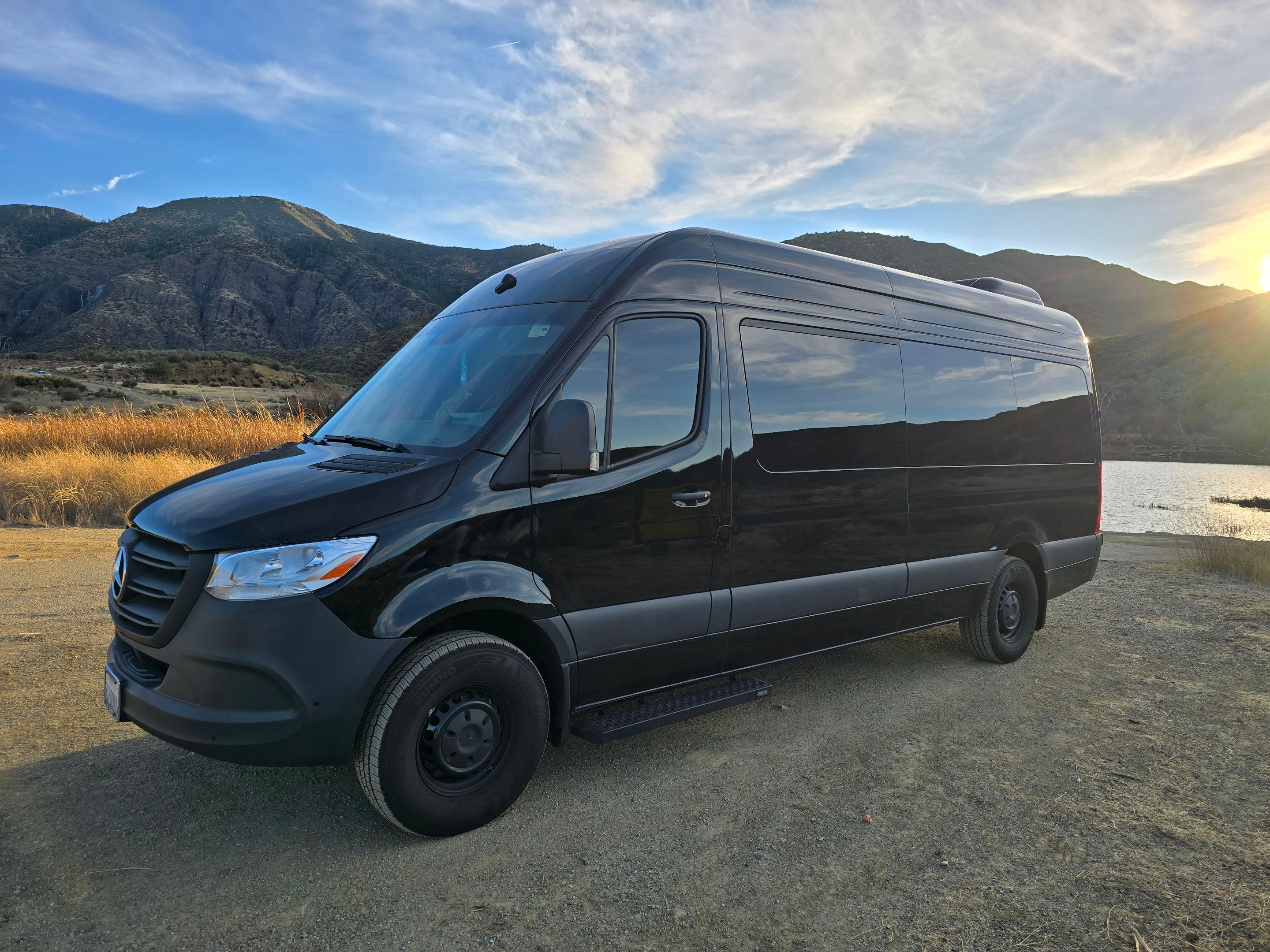 Mercedes-Benz Sprinter 2024 in Oxnard, CA