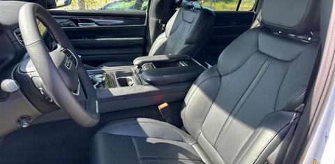 Jeep Wagoneer 2024