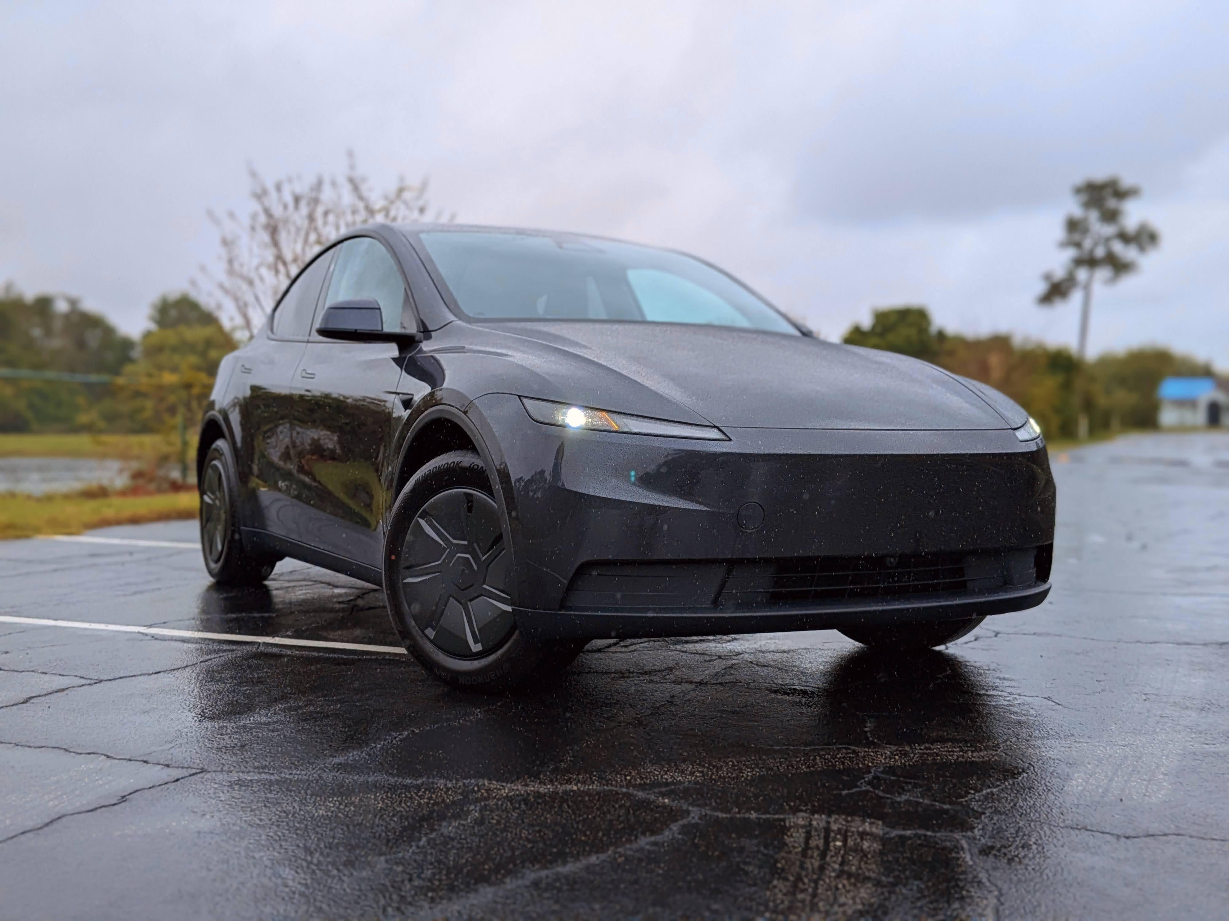 Tesla Model Y 2026 in Orlando, FL