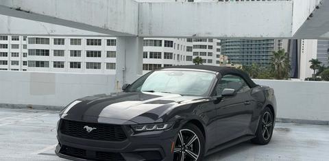 Ford Mustang 2024